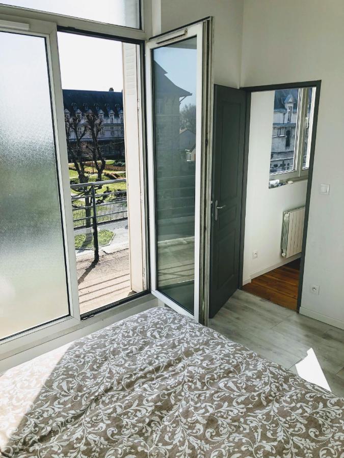 Ferienwohnung Le seize Châlons-en-Champagne Exterior foto